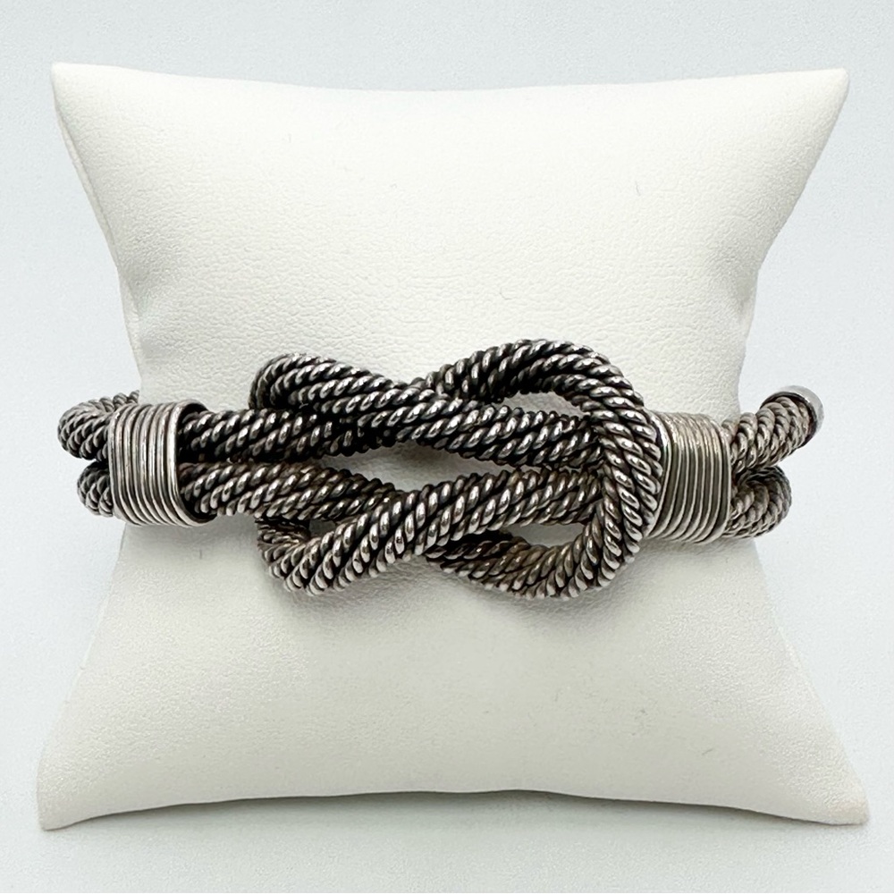 Vintage Gucci (60’s/70’s) Silver Knot Bracelet